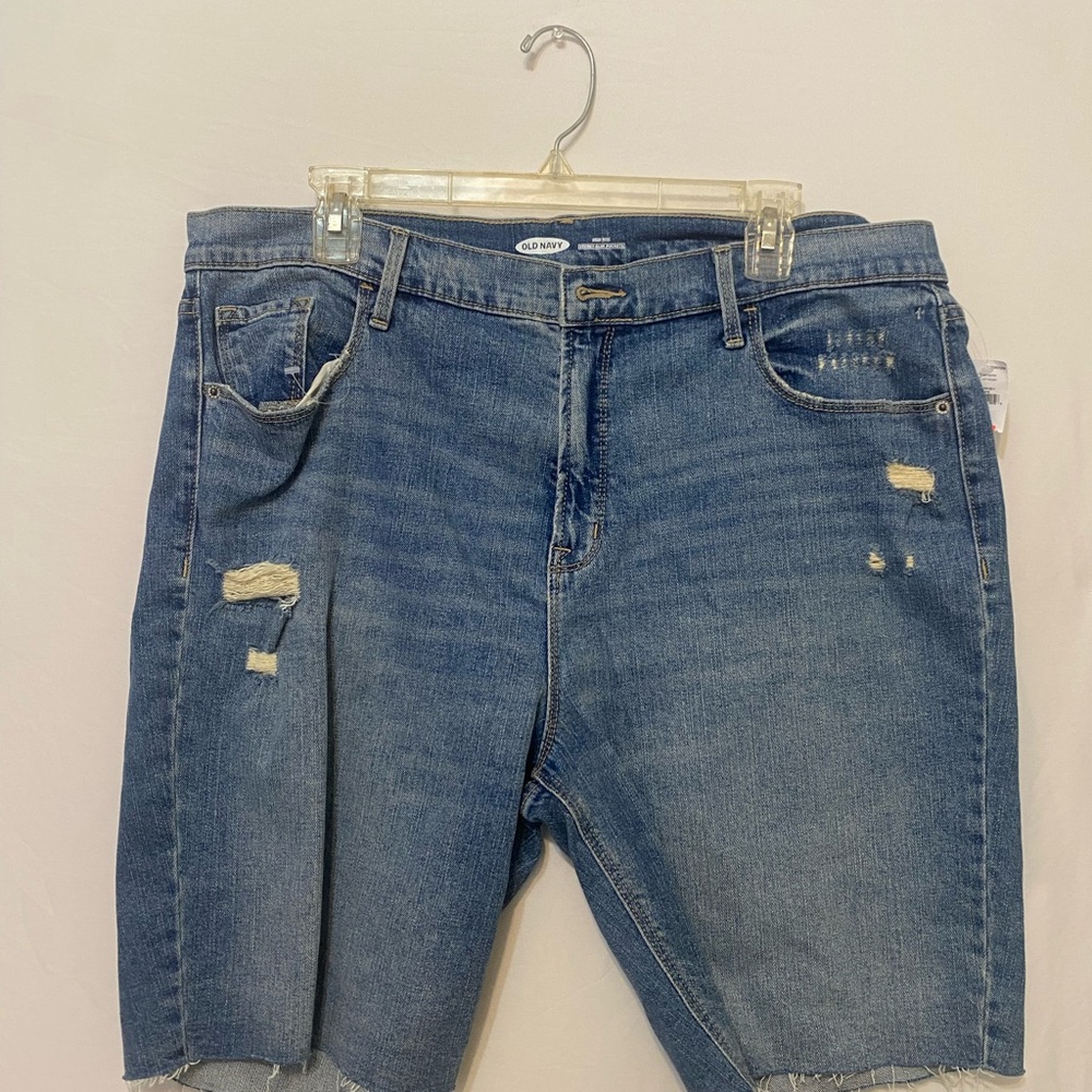 Old Navy Distressed Denim Jean Shorts
